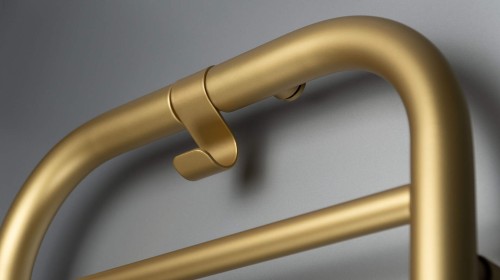 b5e69a0246aa8ff66181975c5695f38f